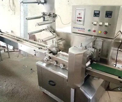 Bakery-Product-Packing-Machine