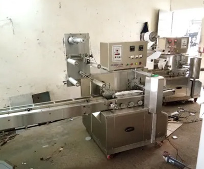 Hardware-Item-Packing-Machine