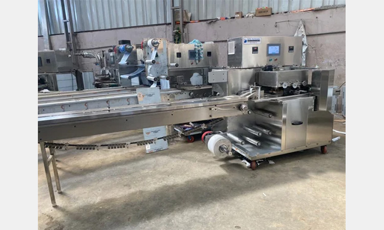 Automatic-Chocolate-Packing-Machine