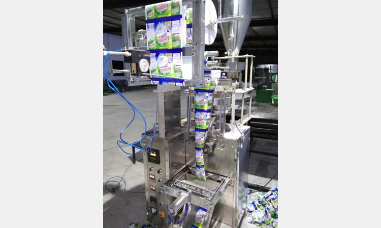 Automatic-Powder-Packing-Machine